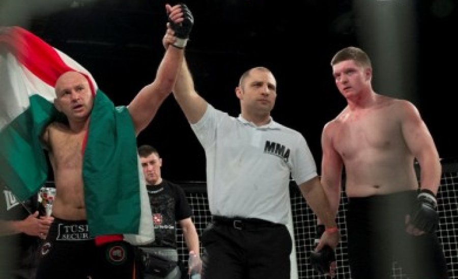Kemény küzdelmek a debreceni MMA-gálán