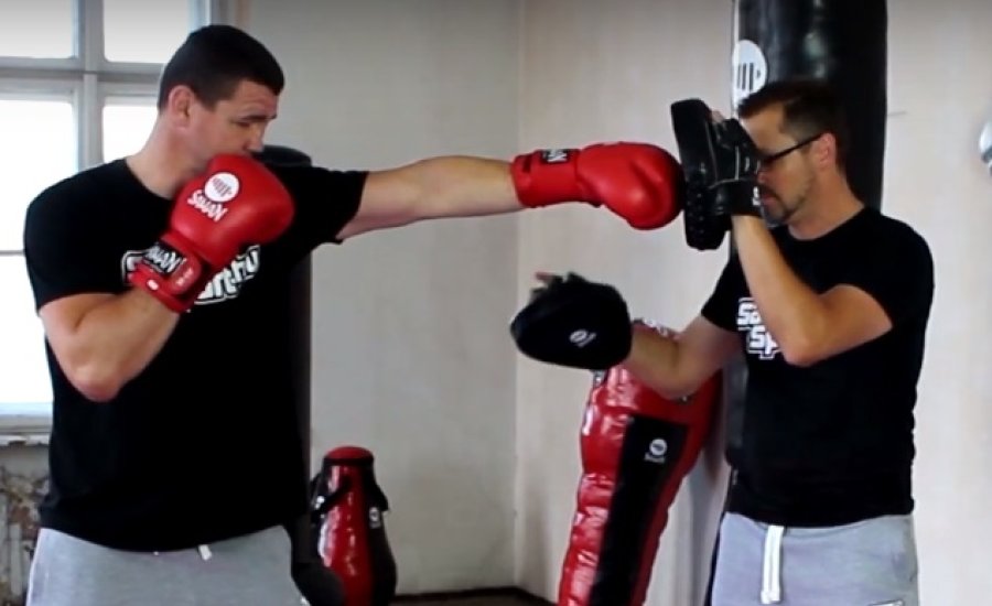 Box röviden #17: egyenes és horog kombinációk