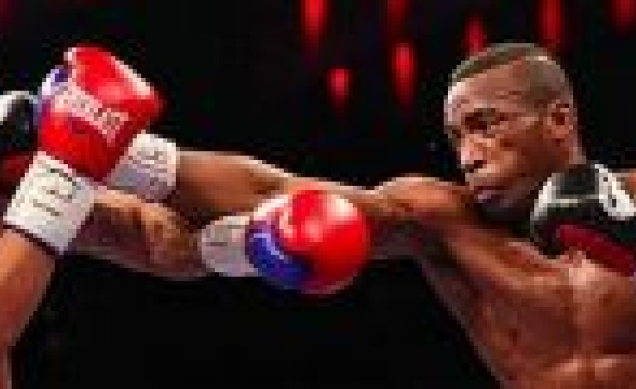 A Lara vs. Smith meccs felvétele - videó