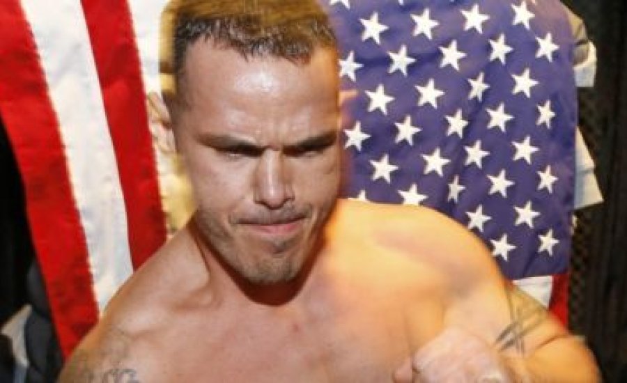 Mollo lesokkolta a lengyeleket