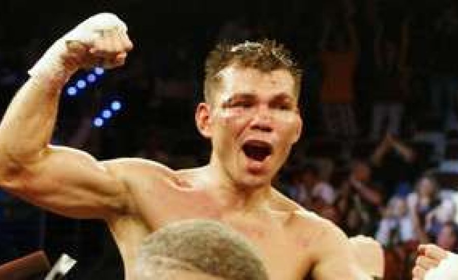 Raul Marquez tanácsot ad Alvareznek