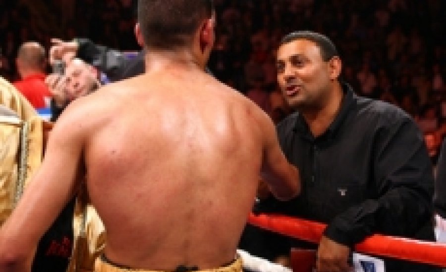 Hamed nem tudja, hogy élte túl Khan