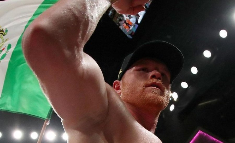 Megfoszthatják Canelo-t az egyik vb-övétől