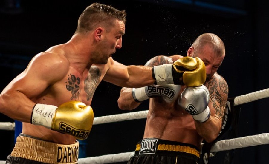 Darmos-Tóth: a kiütés